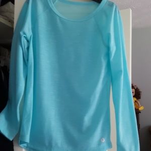 Girls quick dry long sleeve shirt.